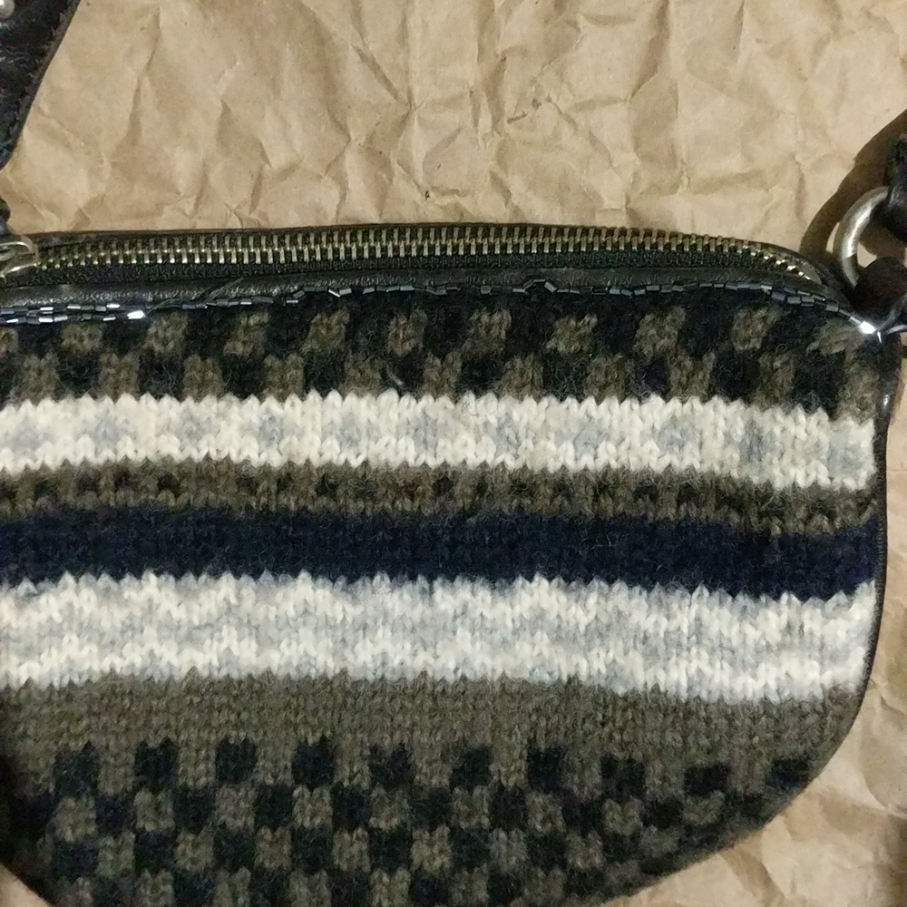Juicy Couture PomPom Crossbody Bag - Picture 13 of 16